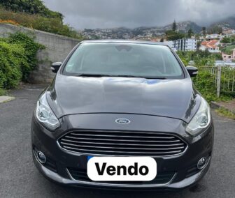 Ford S-Max Titanium