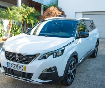 Peugeot 5008