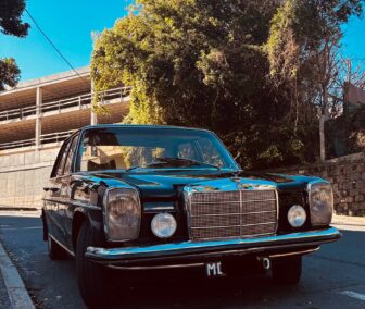 Mercedes-Benz 220 w115/8