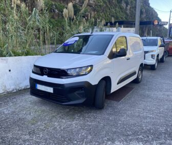 Opel Combo Cargo L1 E15DT E6.4 & MT6 100Cv